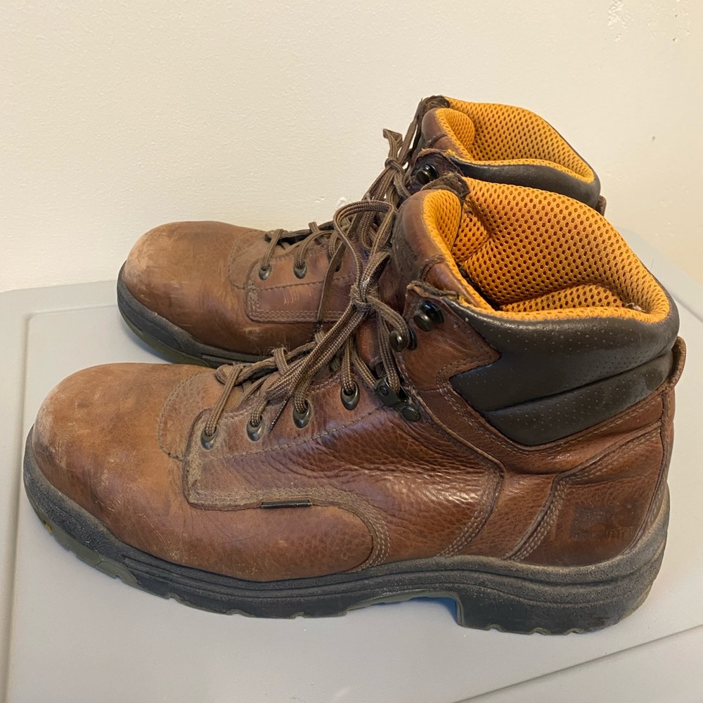 Timberland PRO Series Men’s TiTAN 6” Composite Toe Work Boot
